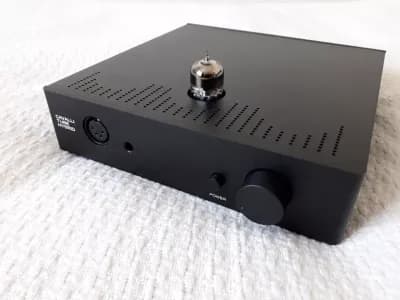 Massdrop x Alex Cavalli Tube Hybrid Kopfhörerverstärker CTH + SDAC
