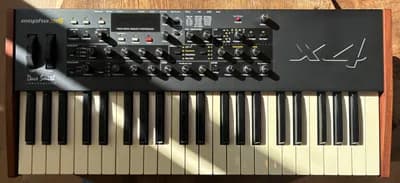 Dave Smith Instruments Mopho x4 (4-Voice Analog Poly Synth)