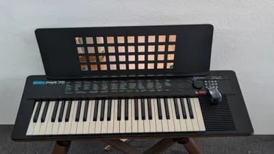 Yamaha PSR-75