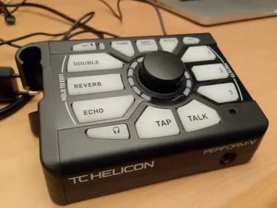 TC Helicon Perform V