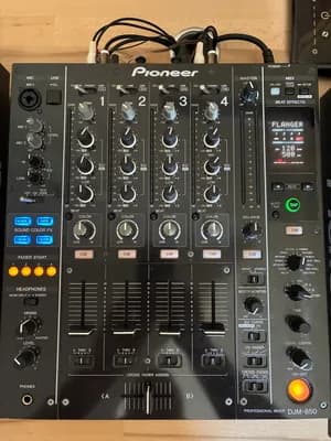 Pioneer DJM850 Mixer