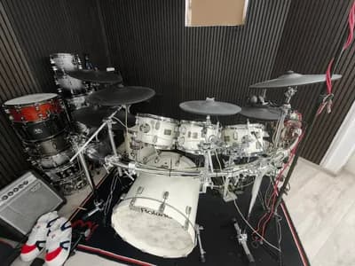 Roland Akustik E Drumset VAD 706