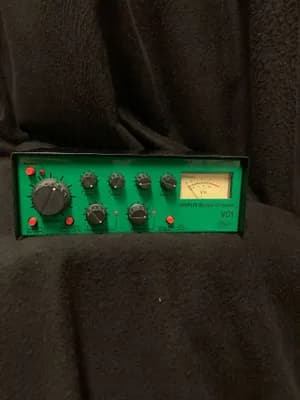 Joemeek VC1 "The Brick" - Studio Channel / Preamp - V1.04 1995 (Ted Fletcher)