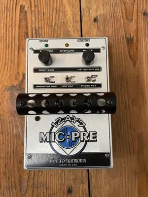 Electro-Harmonix Microphone Pre-Amp