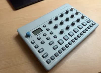 Elektron Model: Cycles (Model Cycles, Drum Computer, Drum Machine, Sequencer, Synth)