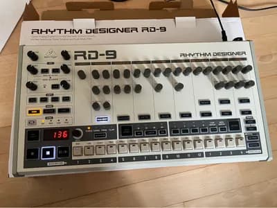 Rhythm Designer RD-9 (909) Behringer