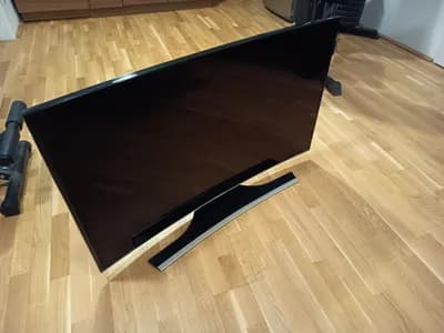 Samsung Curved TV