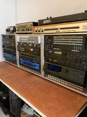 Vintage Audio - Synthesizer, Auflösung