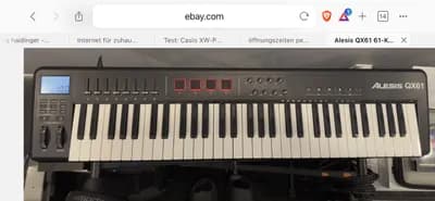 Alesis QX61 Usb Keyboard / Midi Controller