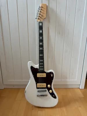 Jazzmaster-style E-Gitarre reliced