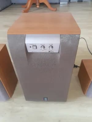 Yamaha NS-P610 5.1 Surround Lautsprechersystem - Modern Cherry - TOP Zustand