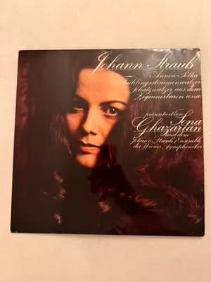 Johann Strauß präsentiert von Sona Ghazarian und dem Johann Strauß Ensemble der Wiener Symphoniker - Amadeo Gold Stereo LP (AVRS 14004)