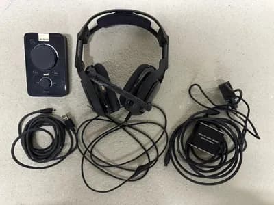 ASTRO A40 Gaming Headset inkl. MixAmp & Zubehör