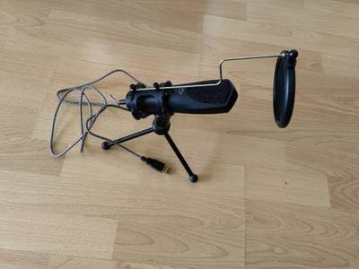 Trust GXT 232 Mantis Streaming Microphone