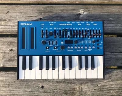 Roland SH-01A BLAU inkl. K-25m Keyboard / SH-101 / Boutique / Synthesizer