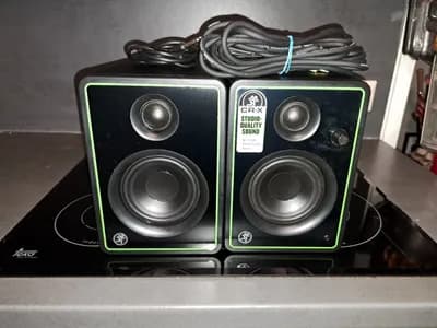 Studio Monitore Aktivboxen