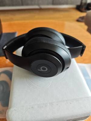 Beats Studio Pro Schwarz - Wie neu - OVP - ANC & Transparenzmodus