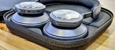 Bang & Olufsen Beacom Portal Kopfhörer