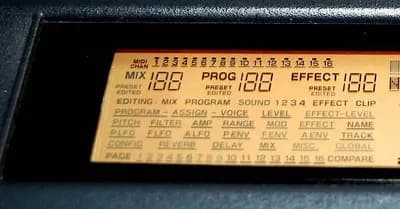 76 Tasten Super Synthesizer von Alesis mit Super Sounds