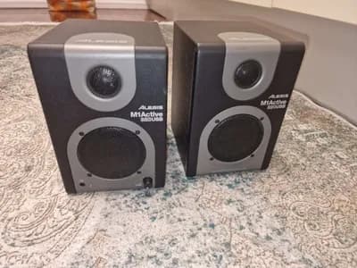 ALESIS M1Active 320 USB Studio Monitor Aktiv-Lautsprecher