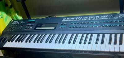 Yamaha DX 7 II