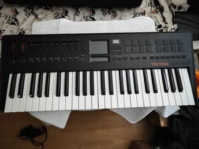 Korg Triton Taktile 49