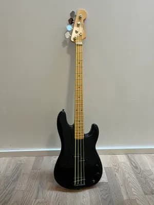 Fender Roger Waters Signature Precision Bass | Sehr guter Zustand