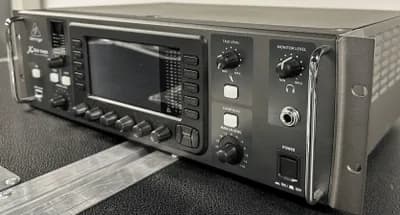 (reserviert) Behringer X32 Rack Mixer (Neuwertig!)
