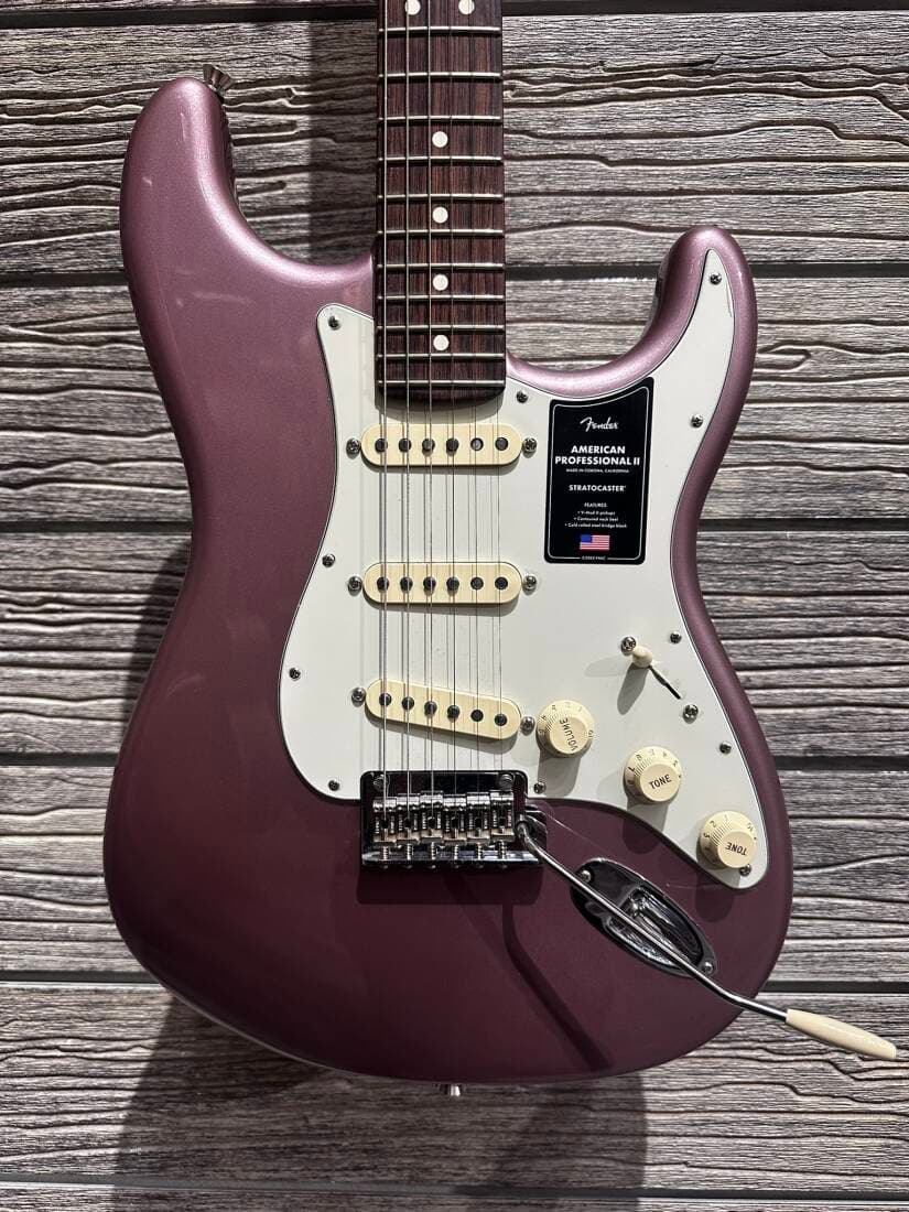 FENDER DE AM PRO II STRAT