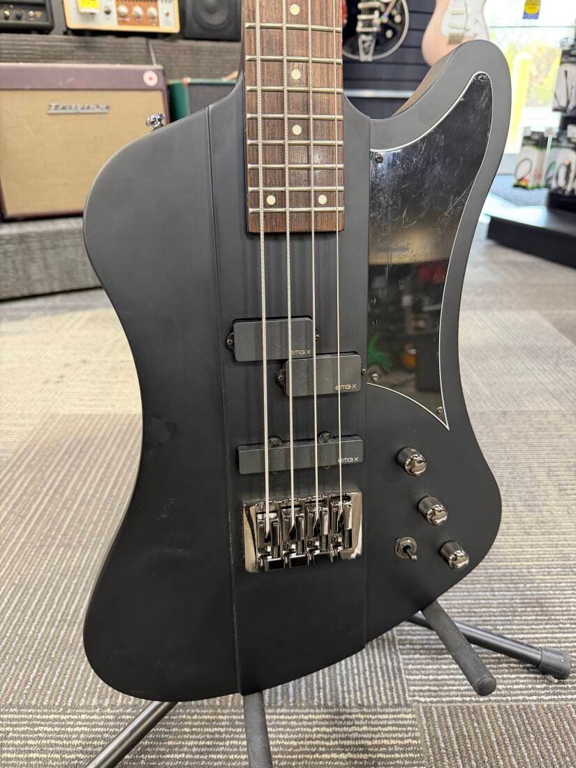 Schecter Nikki Sixx 210-SHC