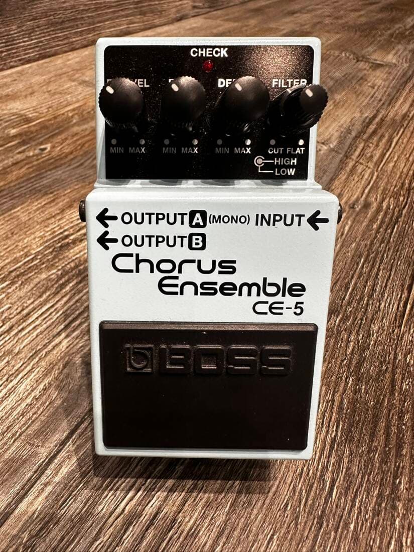 BOSS - CE-5