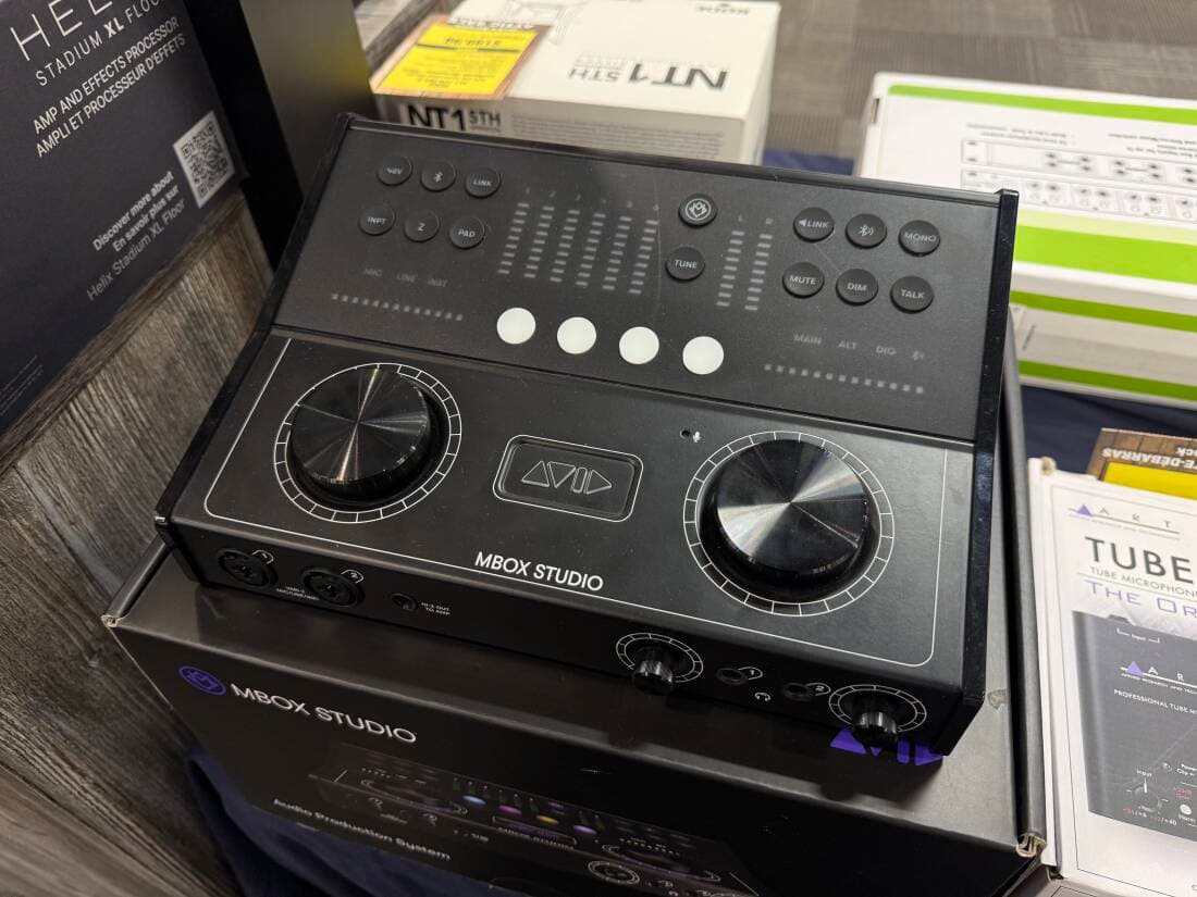 Avid - 9935-73264-01