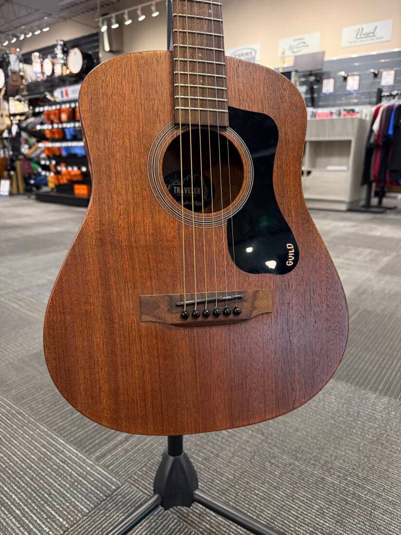 GUILD TRAVEL MAHOGANY