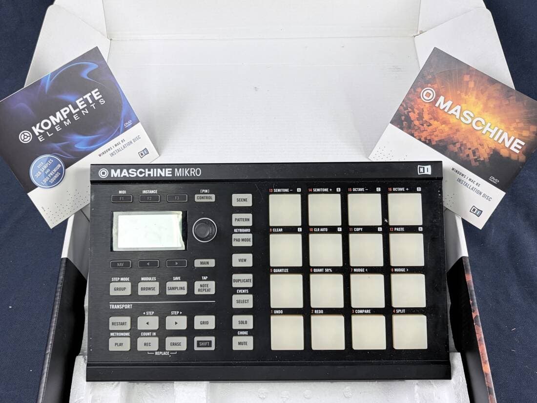 Native Instruments - MIKRO MK2 BL