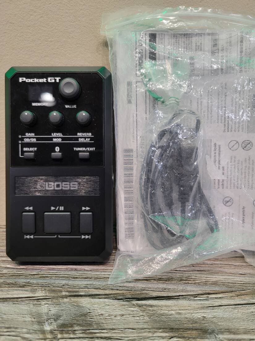 BOSS - POCKET-GT