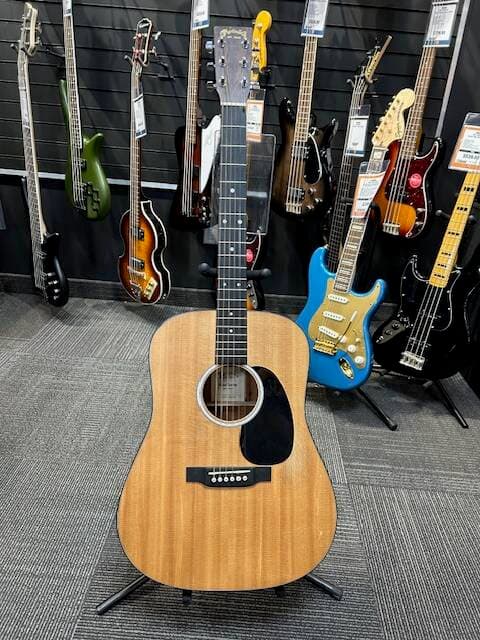 Martin Guitars - D-10E MARTIN