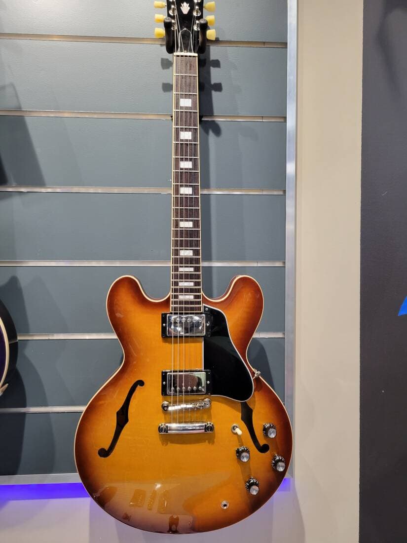 GIBSON ES-335 FIGURED ICED TEA W/C