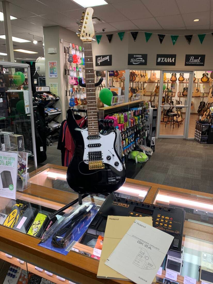 Roland GR1 & Godin Guitar