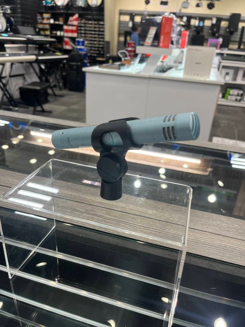 AKG P170 SMALL DIAPHRAGM CONDENSER MICROPHONE