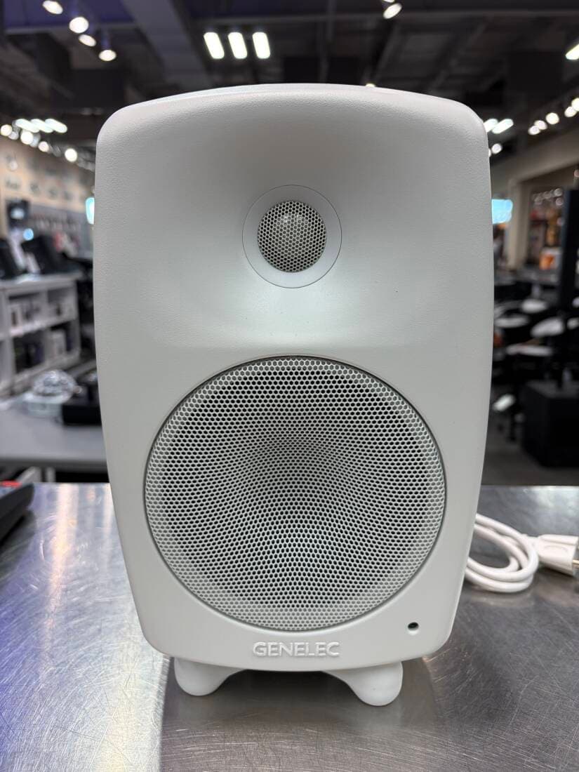 Genelec - 8030CWM