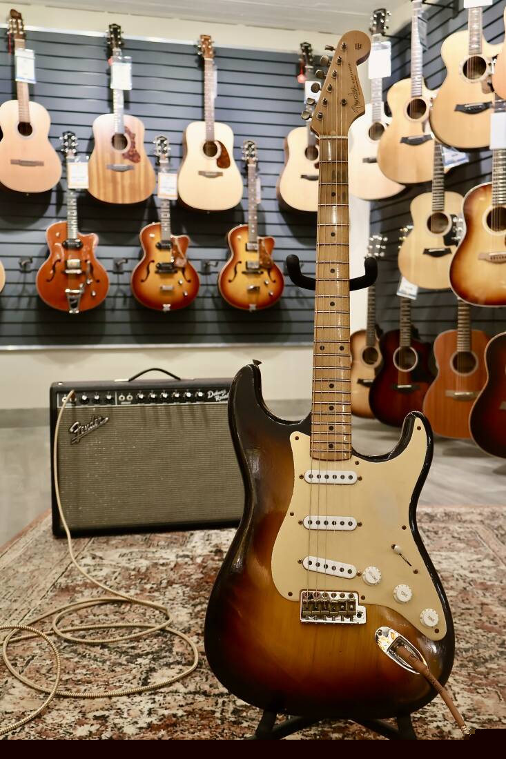 Fender Custom Shop Limited Edition 1954 Roasted Stratocaster Journeyman Relic - Wide-Fade Chocolate 2-Color Sunburst