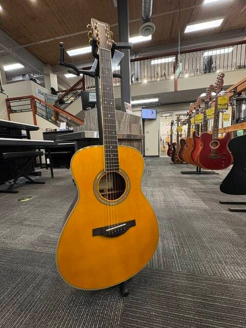 Yamaha - LSTA VT
