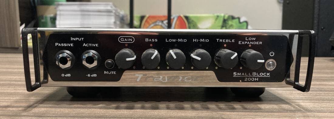 Traynor Small Block 200 Micro Head