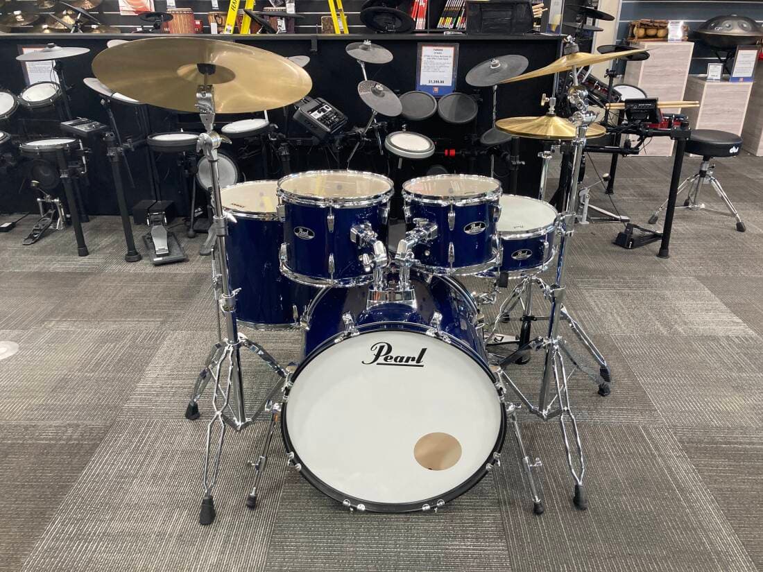 Pearl Roadshow Series Drum Kit
