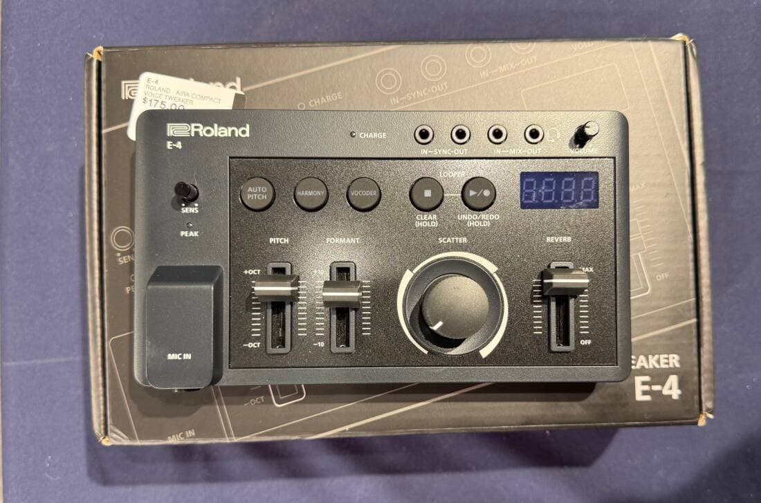 Roland - E-4 AIRA Compact Voice Tweaker