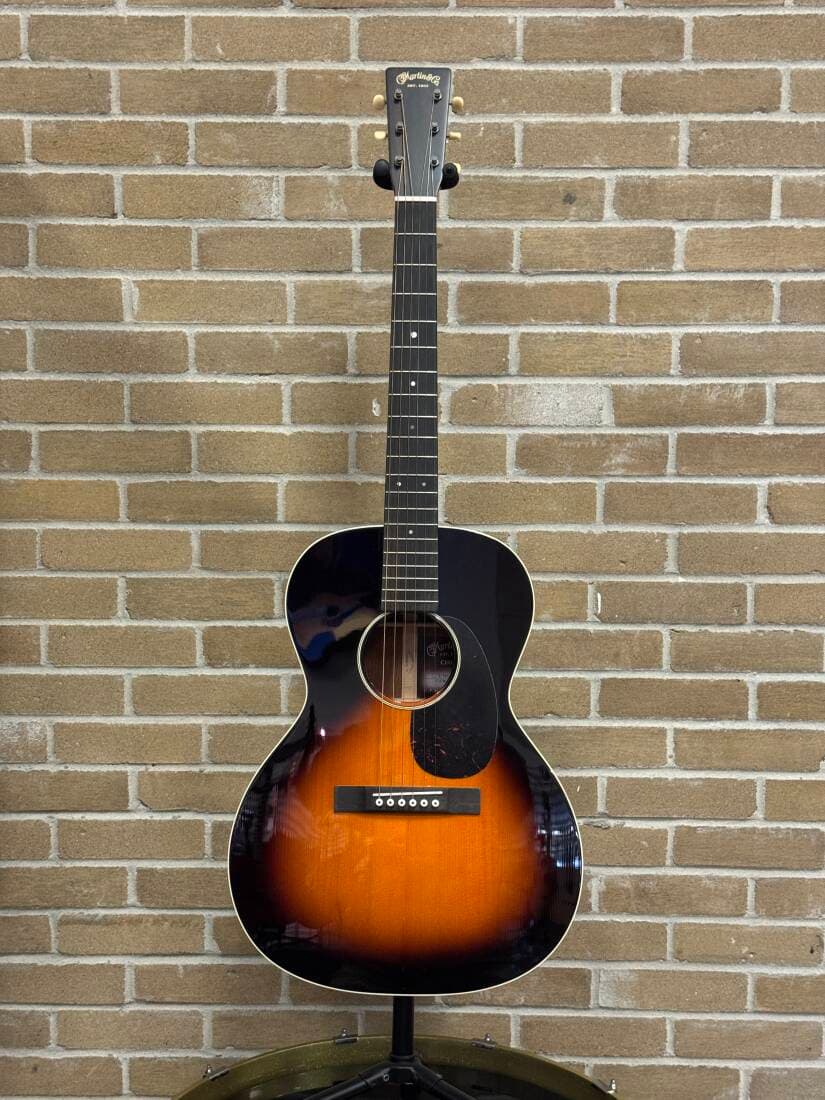 Martin Guitars - CEO-7