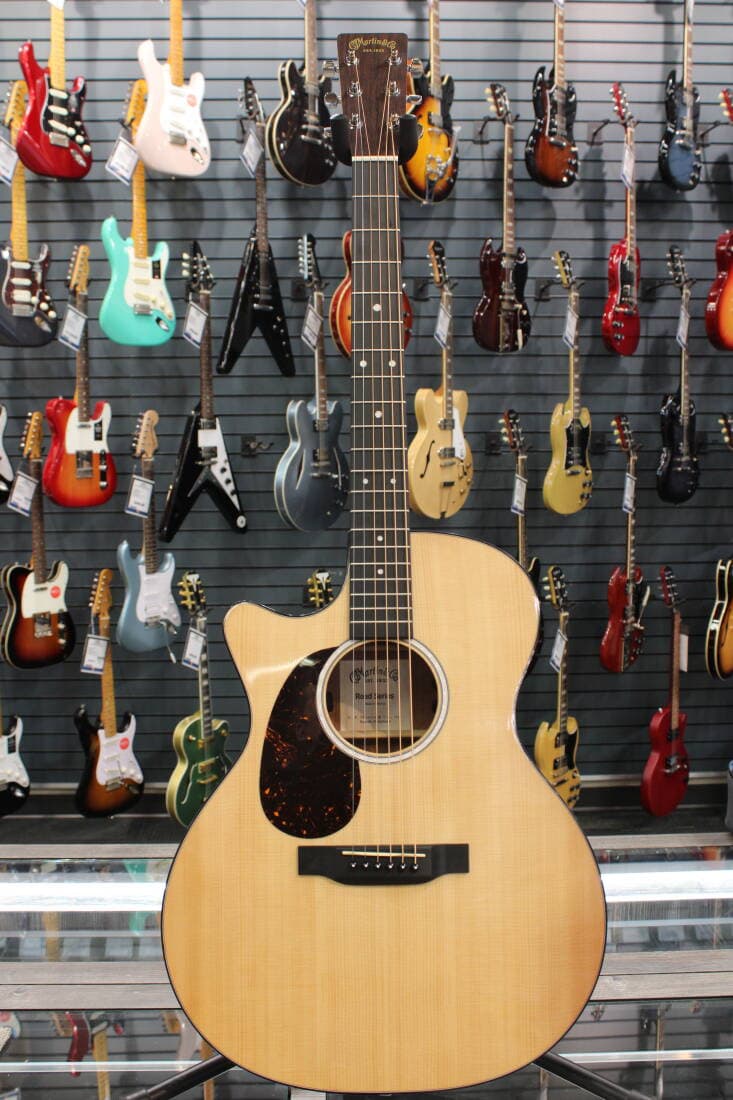 Martin Guitars - GPC-11e Road Series Grand Performance Spruce/Sapele Acoustic/Electric, Left Handed with Gig Bag