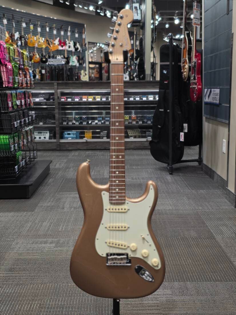 Fender Professional II Stratocaster Firemist Gold