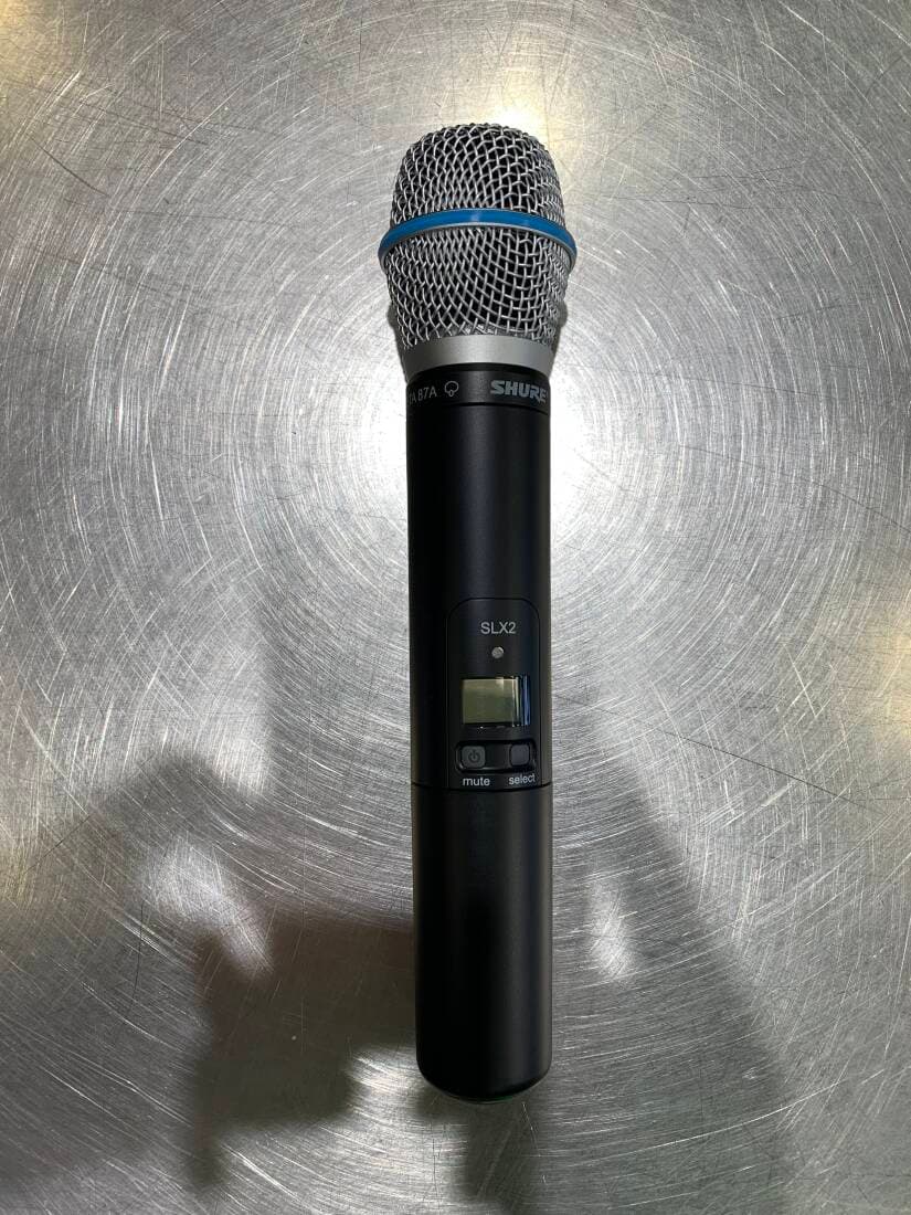 SHURE SLX2 TRANSMITTER