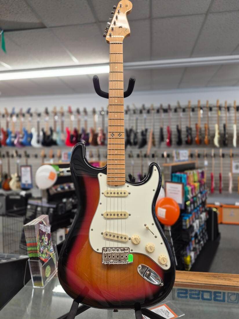 Fender Steve Lacy Strat